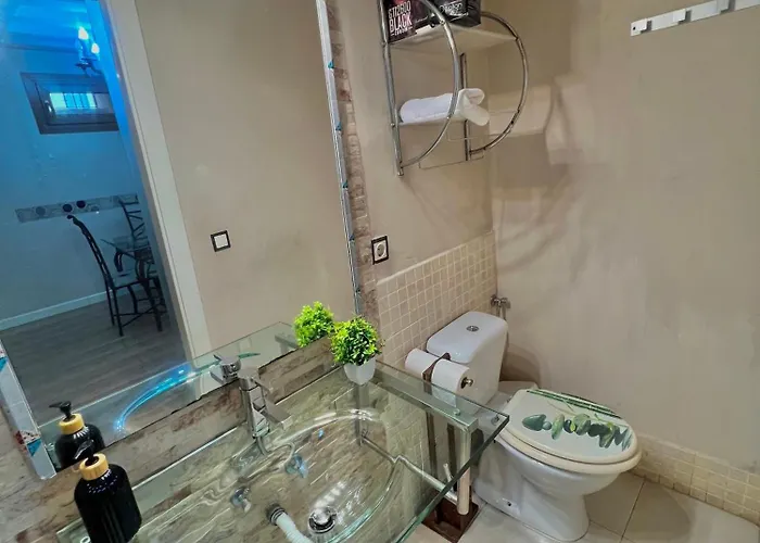 Unico En El Corazon De Segovia